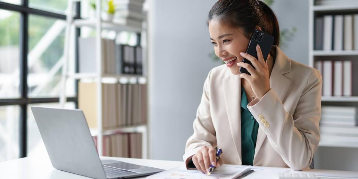 healthcare administrator evaluating print costs